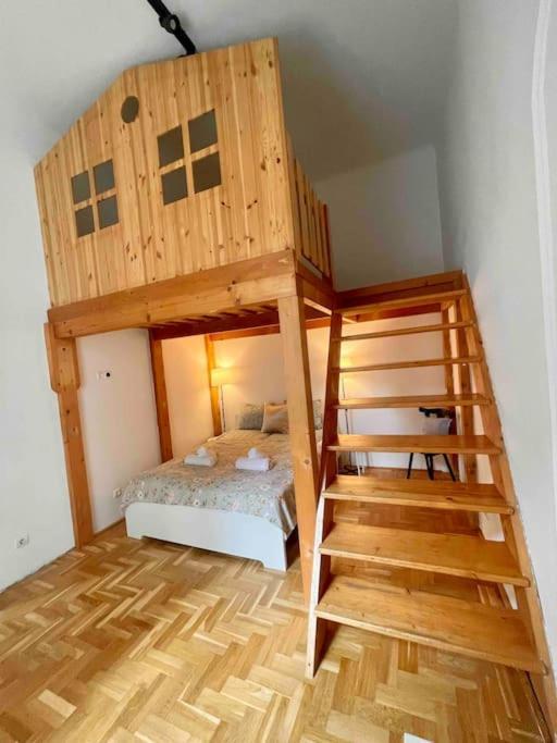 Knezits Spacious Ac Terrace Free Parking Βουδαπέστη Εξωτερικό φωτογραφία